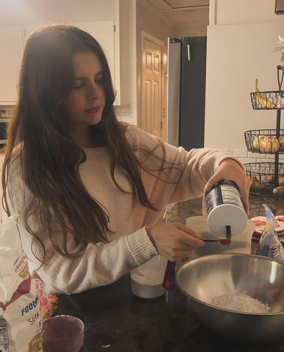 Ava Lee Baking